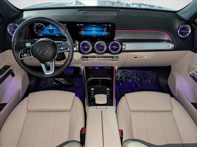 Certified 2023 Mercedes-Benz EQB 300 4MATIC image 18