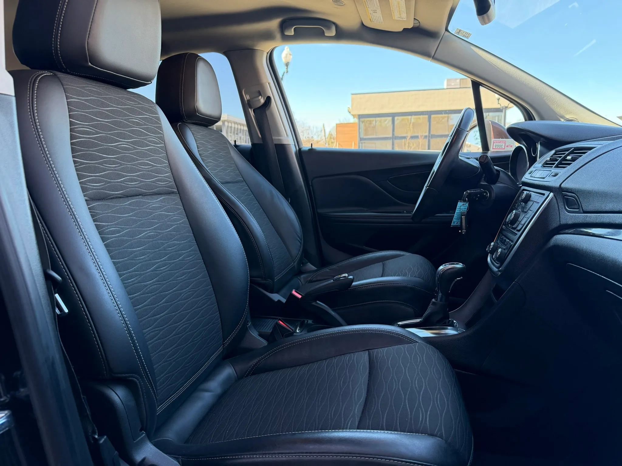 Used 2015 Buick Encore Convenience image 16