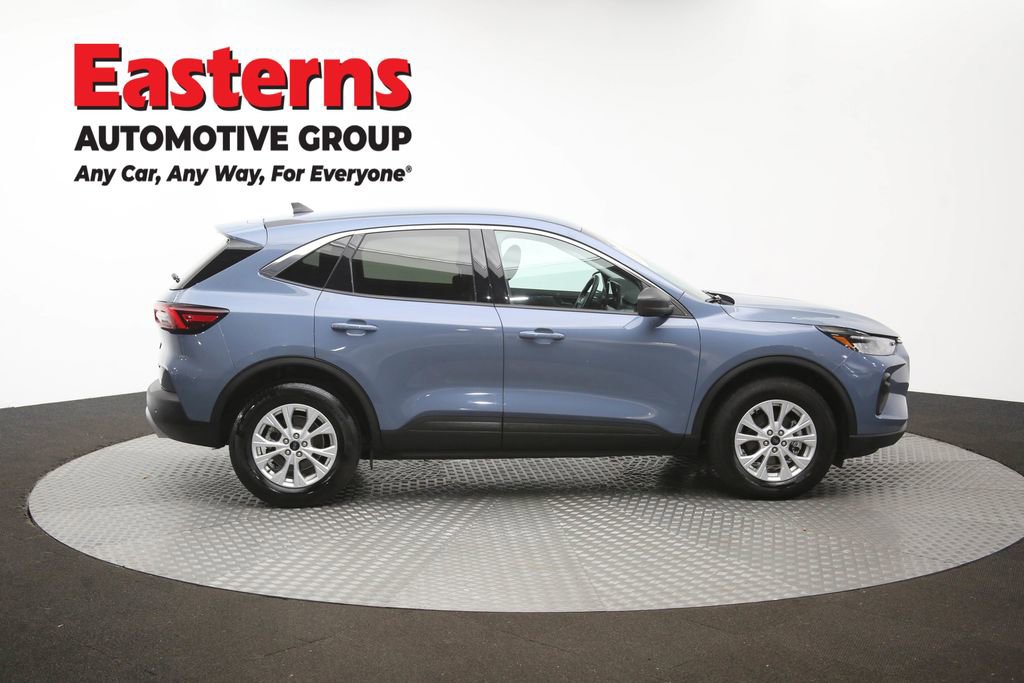 Used 2023 Ford Escape Active w/ Tech Pack #1 AWD/4WD image 44
