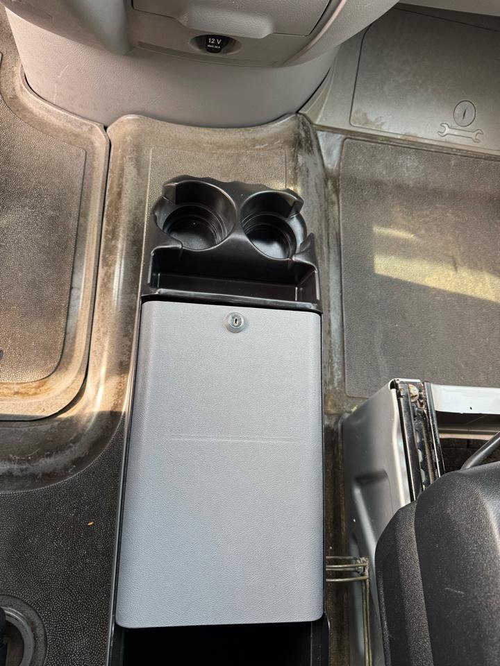 Used 2007 Dodge Sprinter 2500 w/ Cooling Group image 31