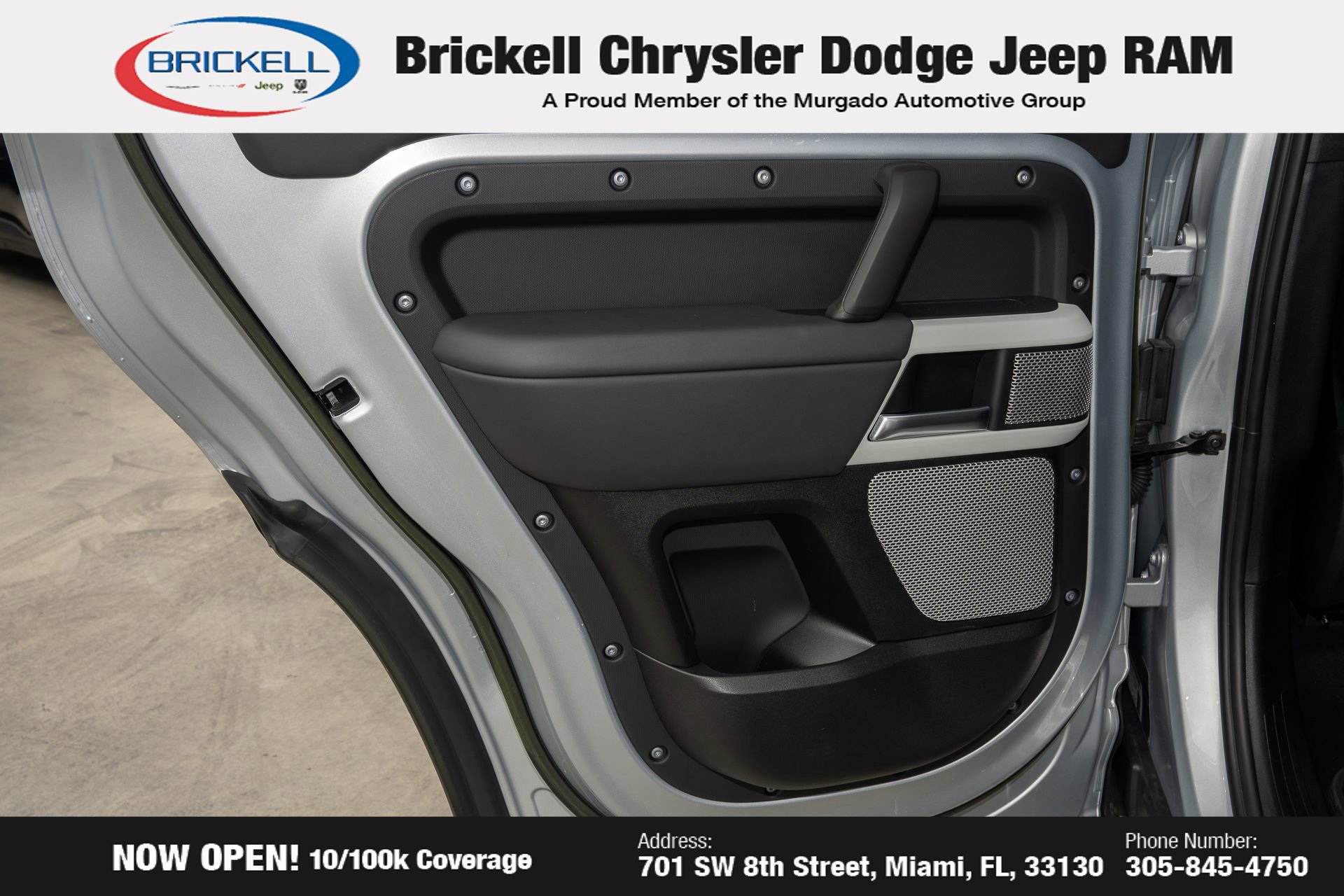 Used 2023 Land Rover Defender 130 SE image 11