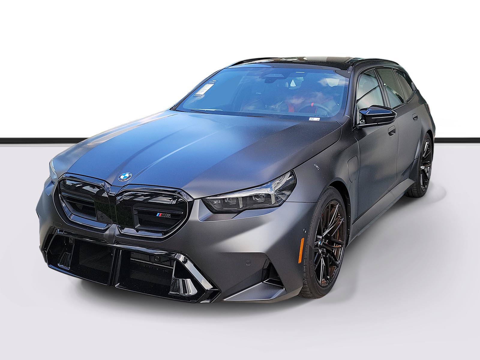 Used 2025 BMW M5 Touring AWD/4WD image 2
