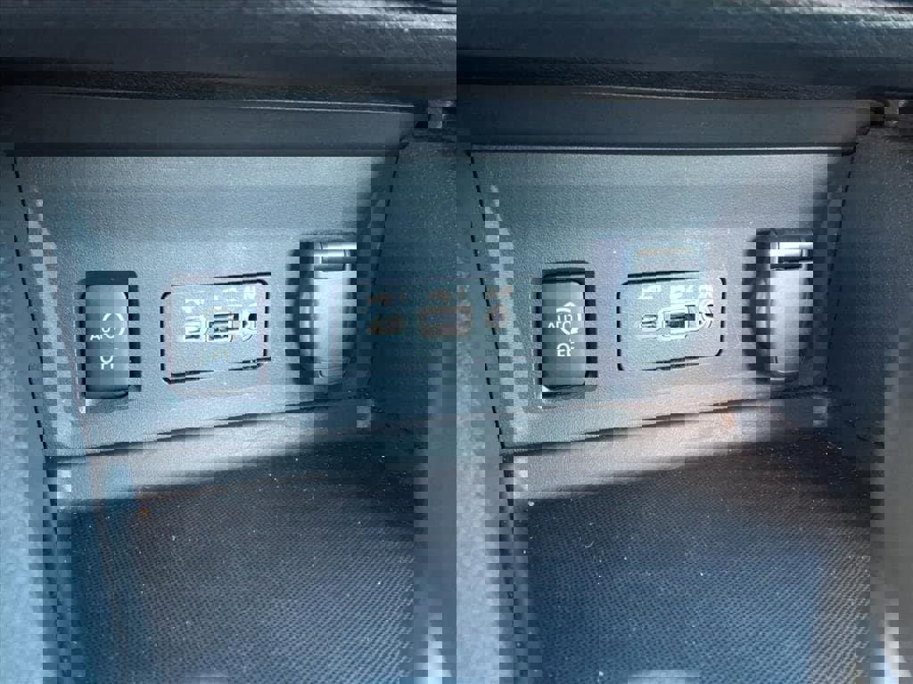 Used 2024 Nissan Sentra SR image 13