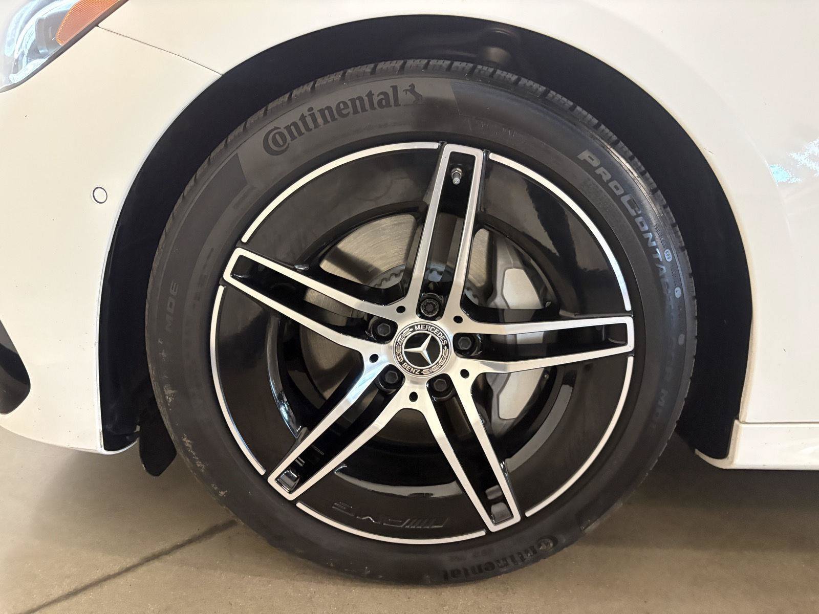 Used 2025 Mercedes-Benz E 350 4MATIC Sedan image 55
