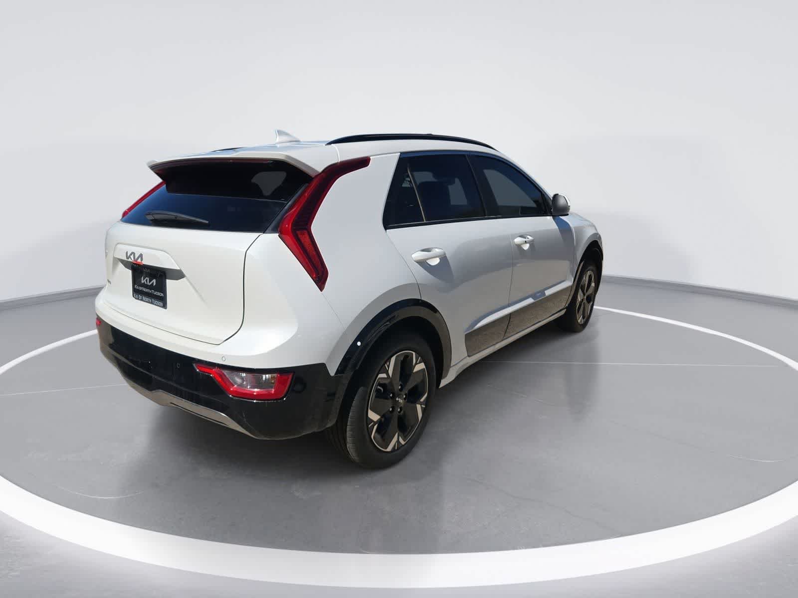New 2026 Kia Niro Wind FWD image 8