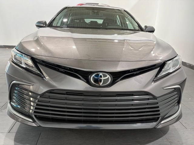 Used 2023 Toyota Camry LE w/ Convenience Package FWD image 8