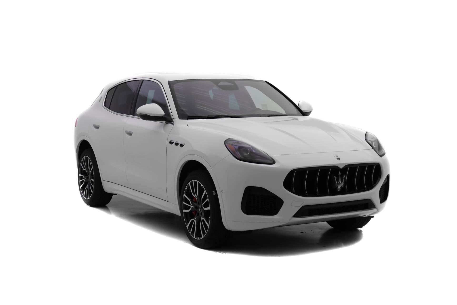 New 2025 Maserati Grecale GT image 2
