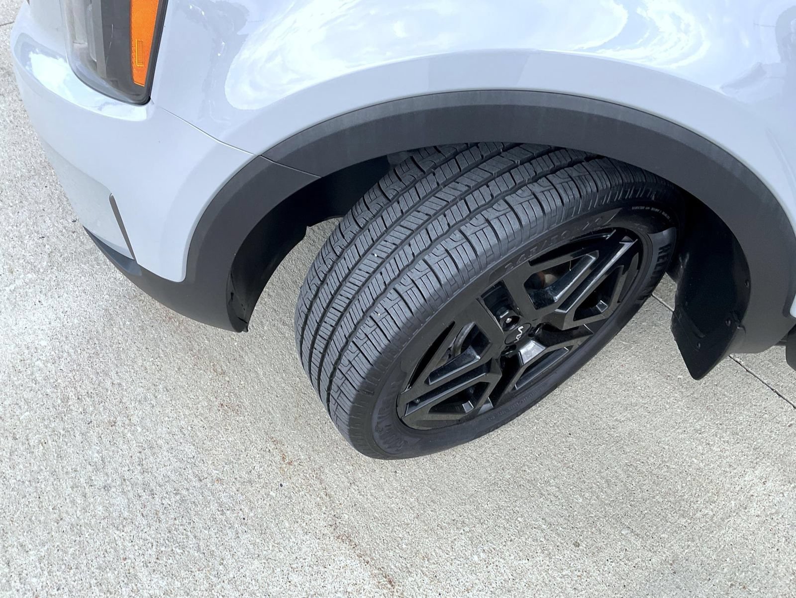 Used 2023 Kia Telluride EX X-Line AWD/4WD image 25