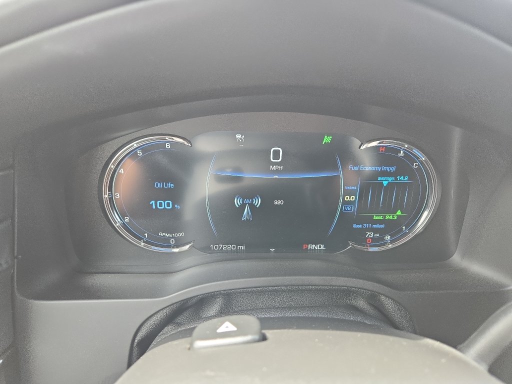 Used 2017 Cadillac Escalade Platinum AWD/4WD image 21