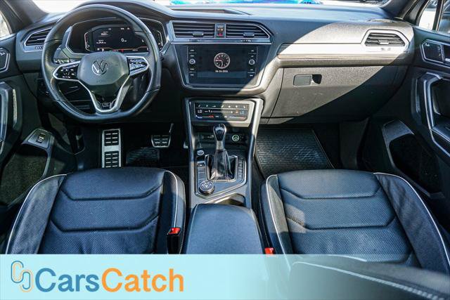 Used 2022 Volkswagen Tiguan SEL R-Line AWD/4WD image 24