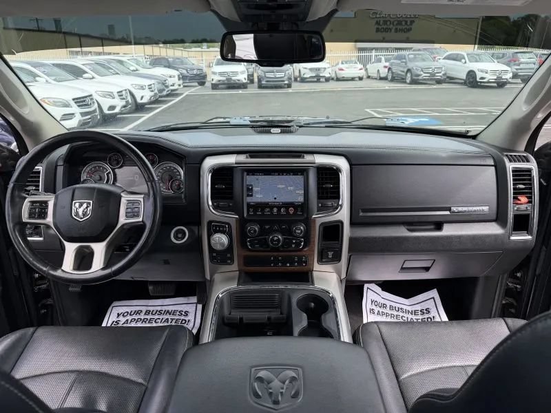 Used 2017 RAM 1500 Laramie w/ Convenience Group AWD/4WD image 38