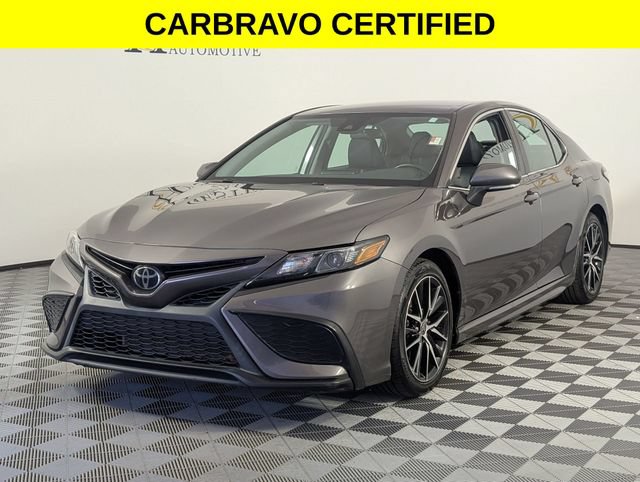 Used 2023 Toyota Camry SE FWD image 4