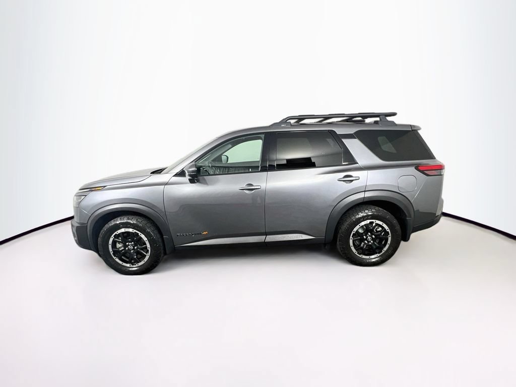 Used 2024 Nissan Pathfinder Rock Creek AWD/4WD image 4