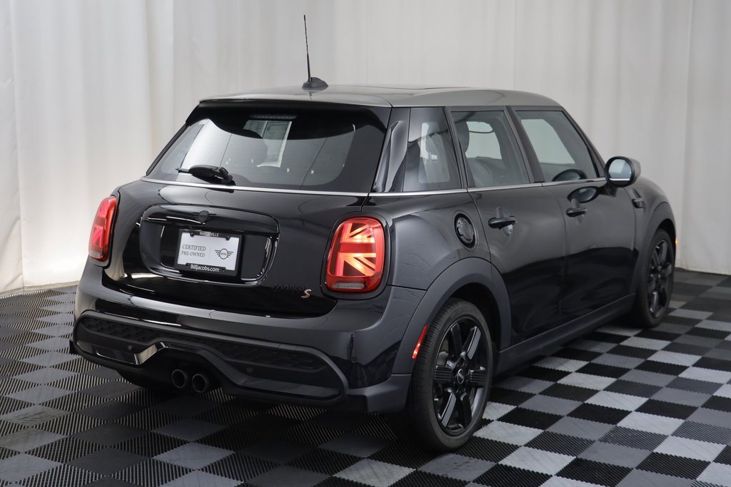 Certified 2023 MINI Cooper S image 17