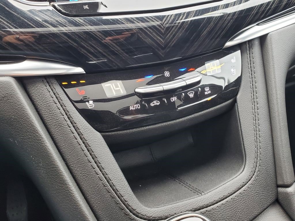 Certified 2024 Cadillac XT6 Premium Luxury w/ Technology Package image 30