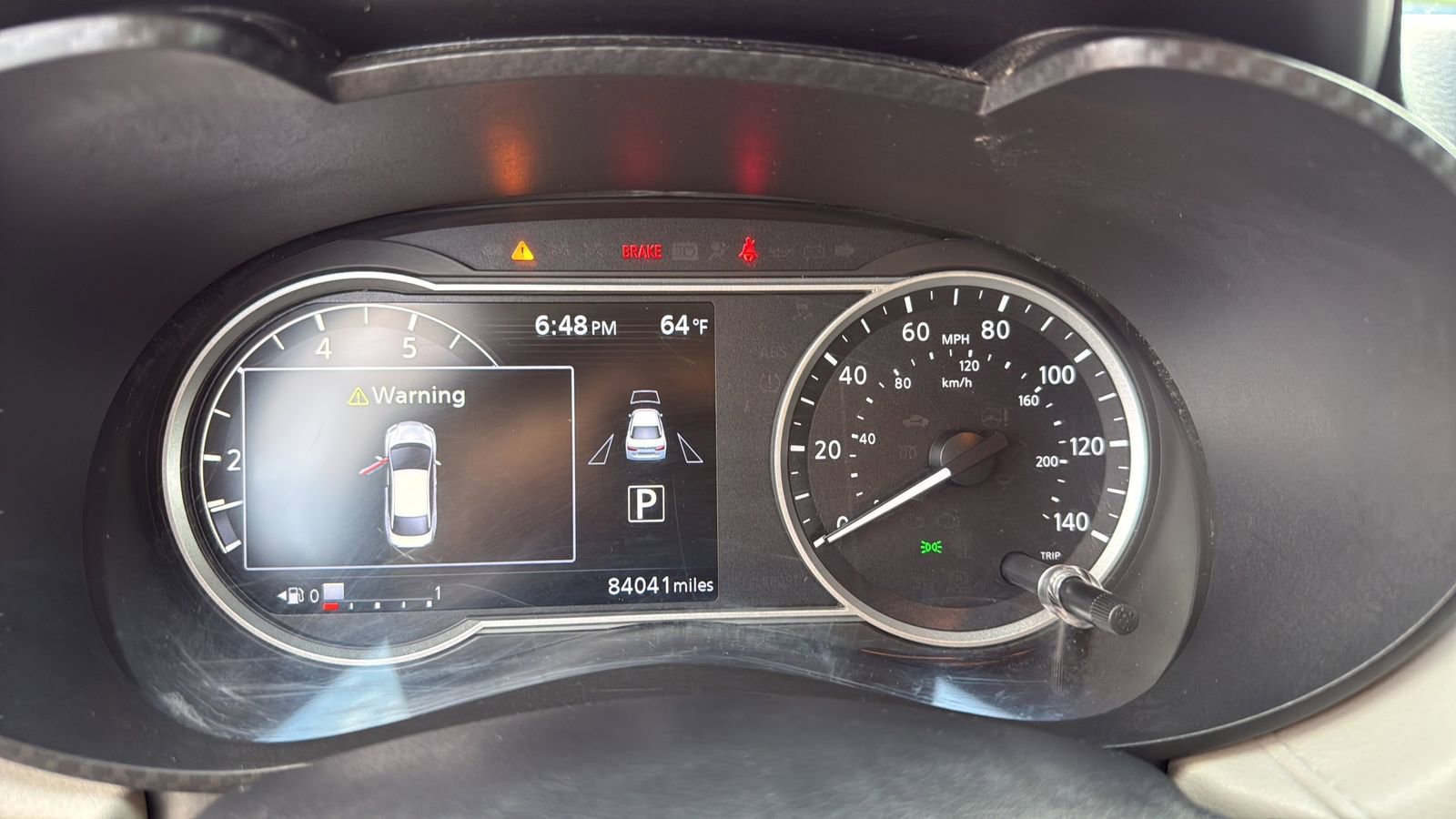 Used 2021 Nissan Versa SV FWD image 7