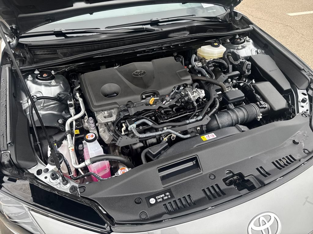 Used 2025 Toyota Camry XLE AWD/4WD image 42