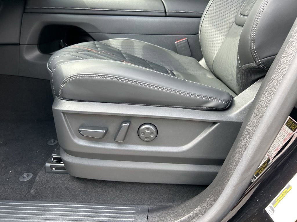 New 2025 Nissan Armada PRO-4X w/ Pro-4X Premium Package image 11