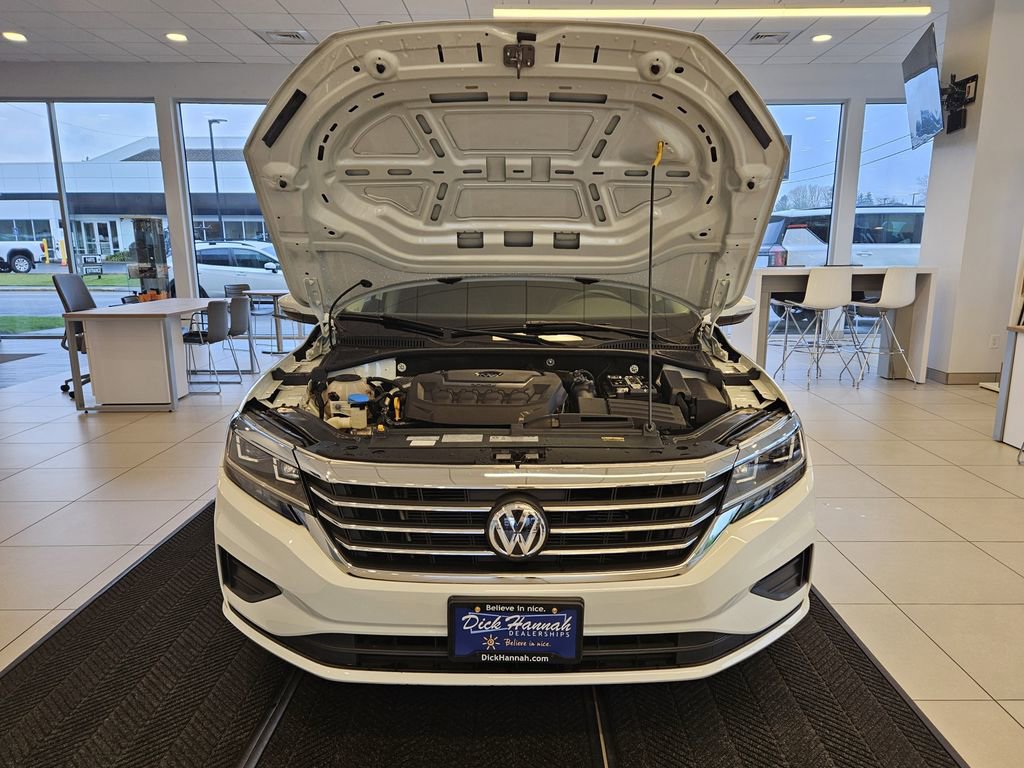 Used 2020 Volkswagen Passat 2.0T SE image 4