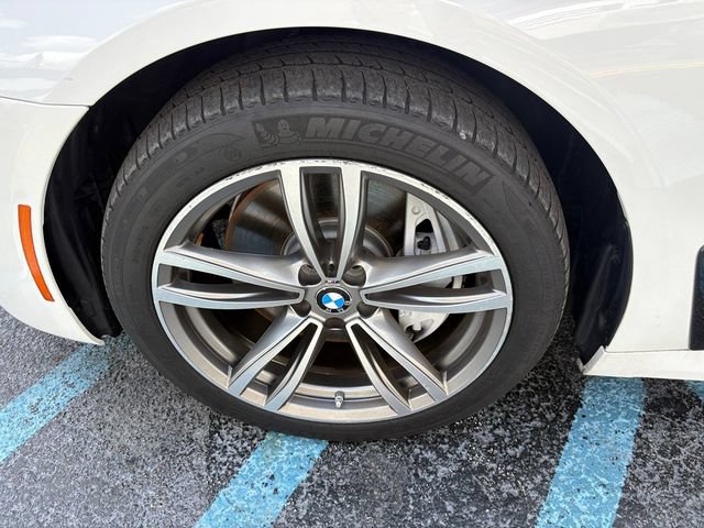 Used 2018 BMW 750i xDrive AWD/4WD image 4