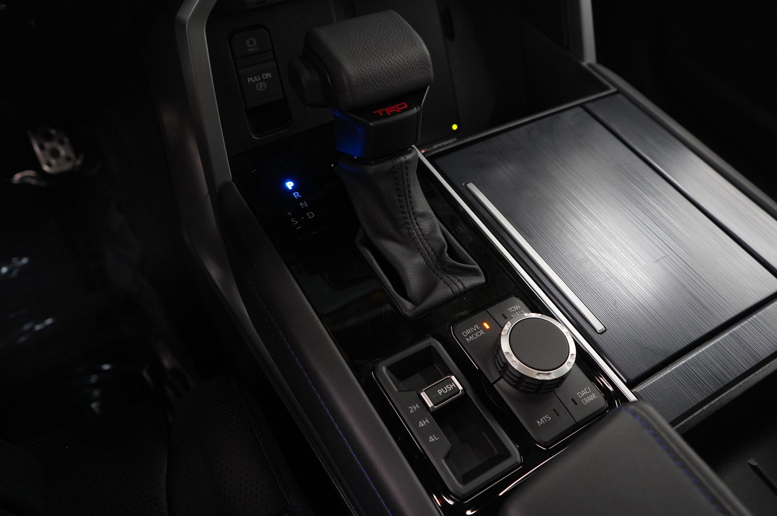 Used 2025 Toyota Sequoia Platinum image 20