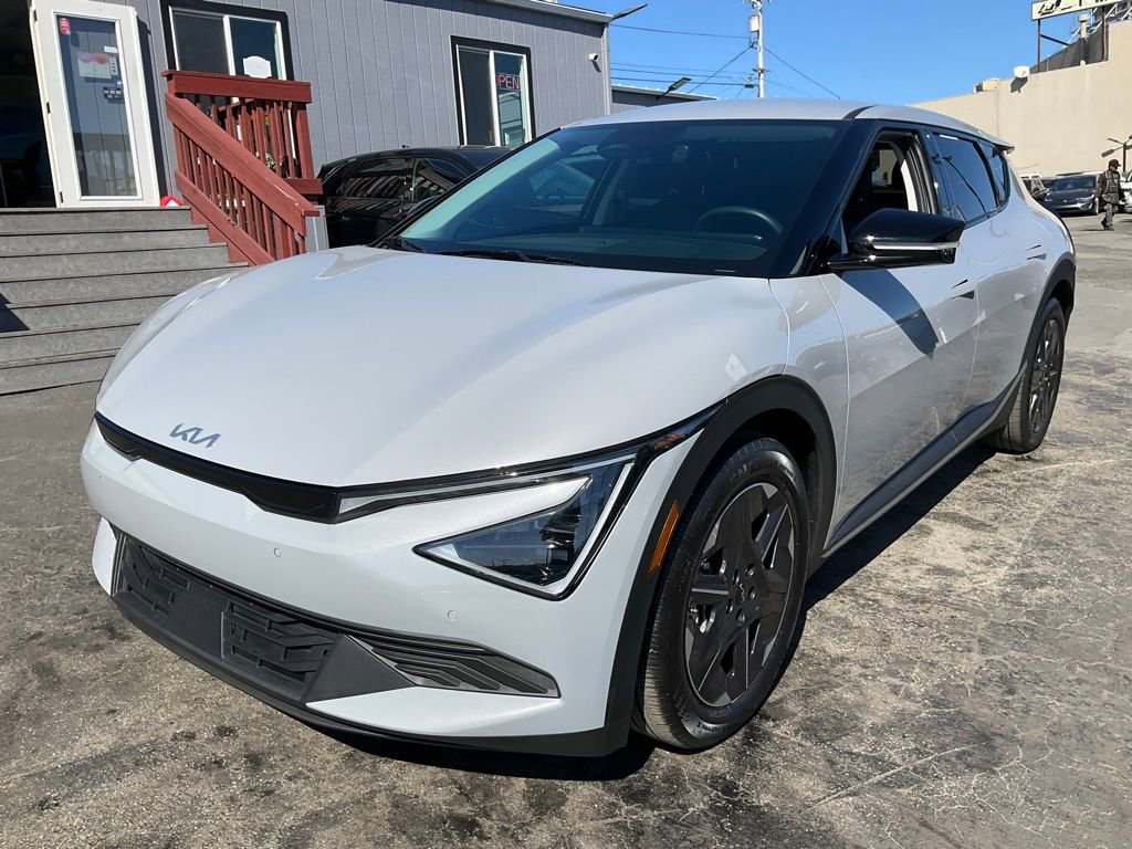 Used 2025 Kia EV6 Light image 83