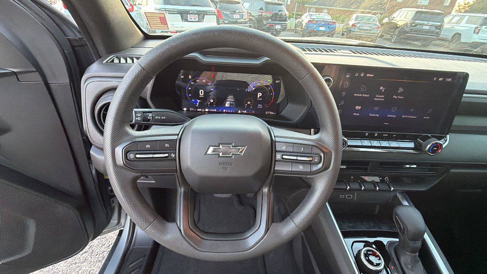 Used 2024 Chevrolet Colorado Trail Boss w/ Advanced Trailering Package AWD/4WD image 26