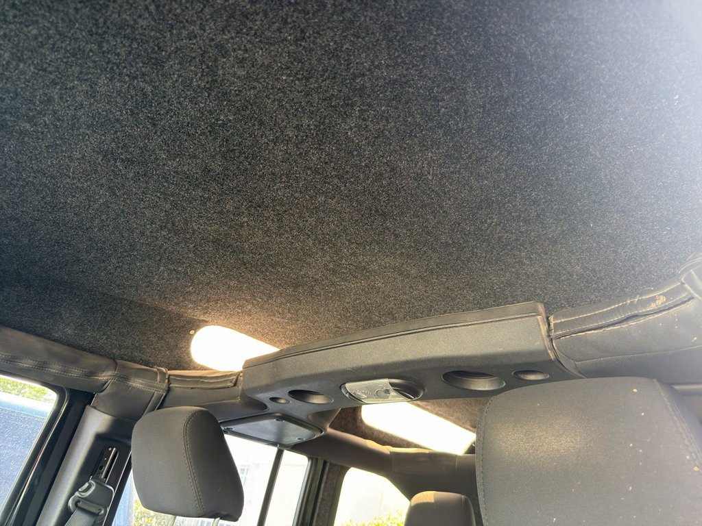 Used 2015 Jeep Wrangler Unlimited Sport image 14