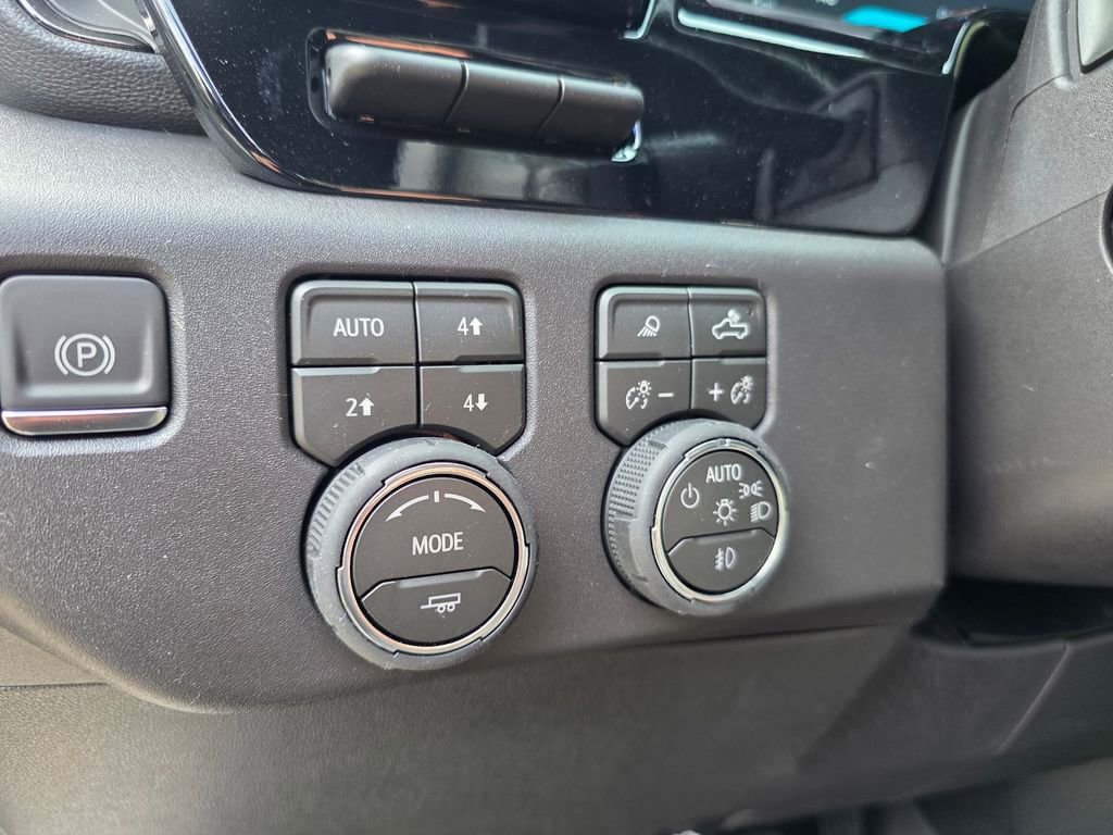 New 2026 Chevrolet Silverado 1500 ZR2 AWD/4WD image 16