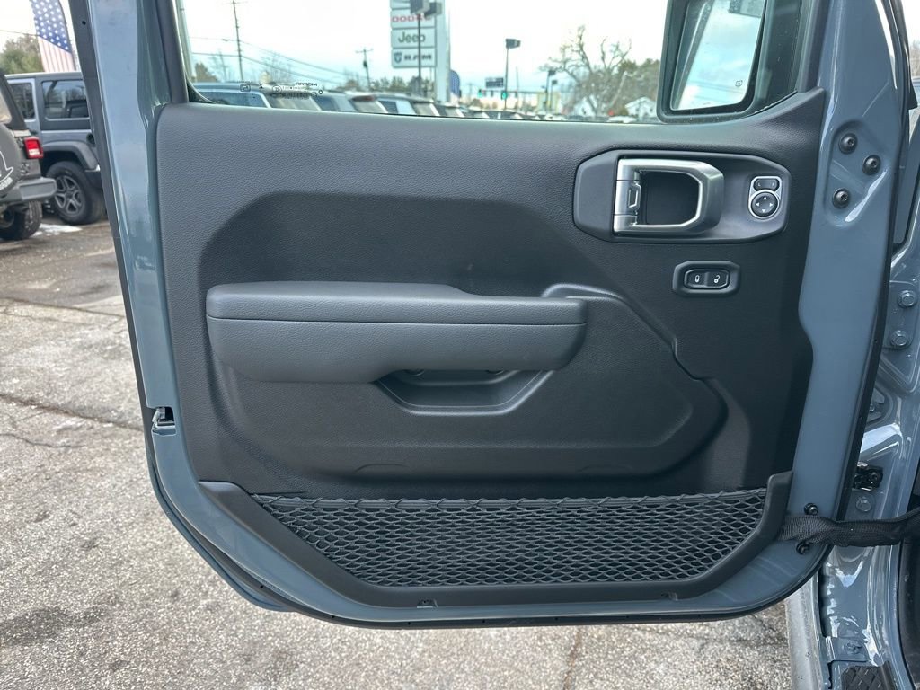 New 2026 Jeep Gladiator Willys image 11