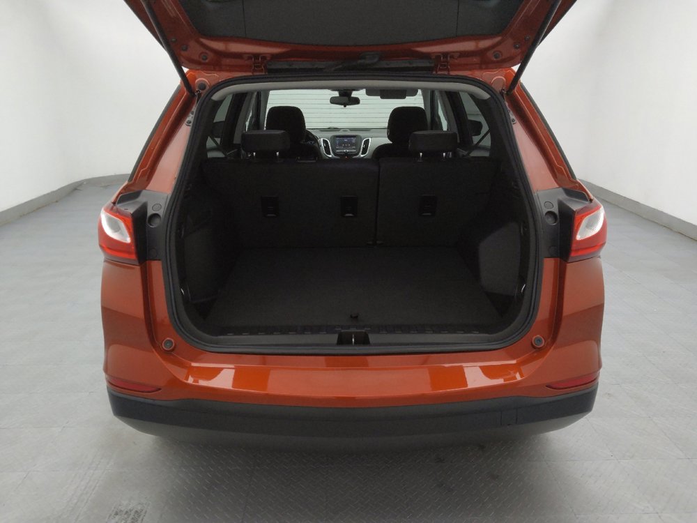 Used 2020 Chevrolet Equinox LS w/ LS Convenience Package image 29