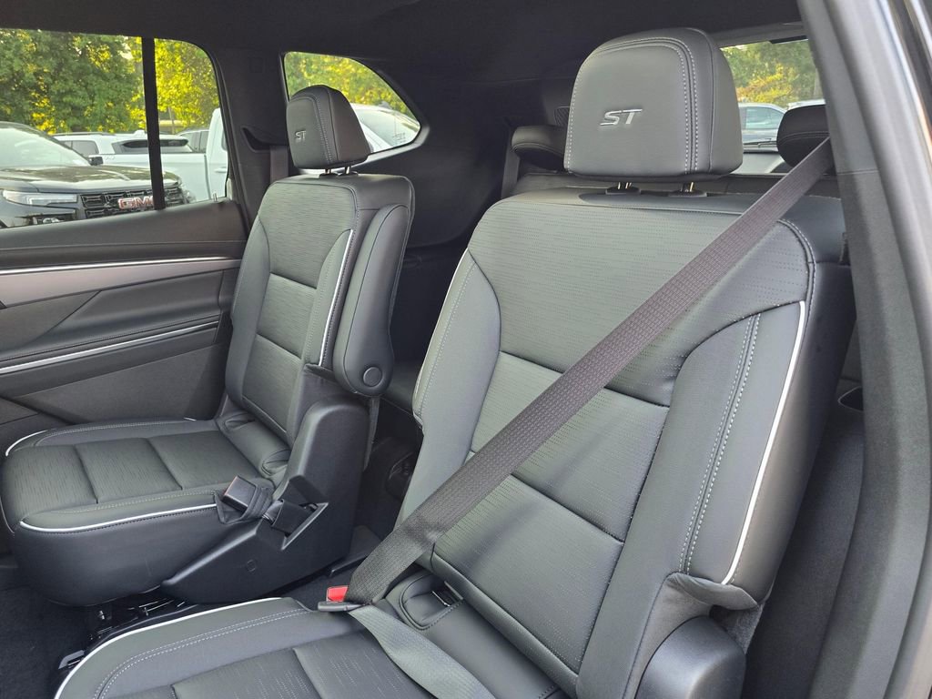 Used 2026 Buick Enclave Sport Touring w/ Power Package image 18