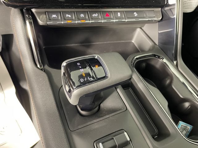 New 2026 GMC Sierra 1500 AT4 w/ AT4 Premium Package AWD/4WD image 8