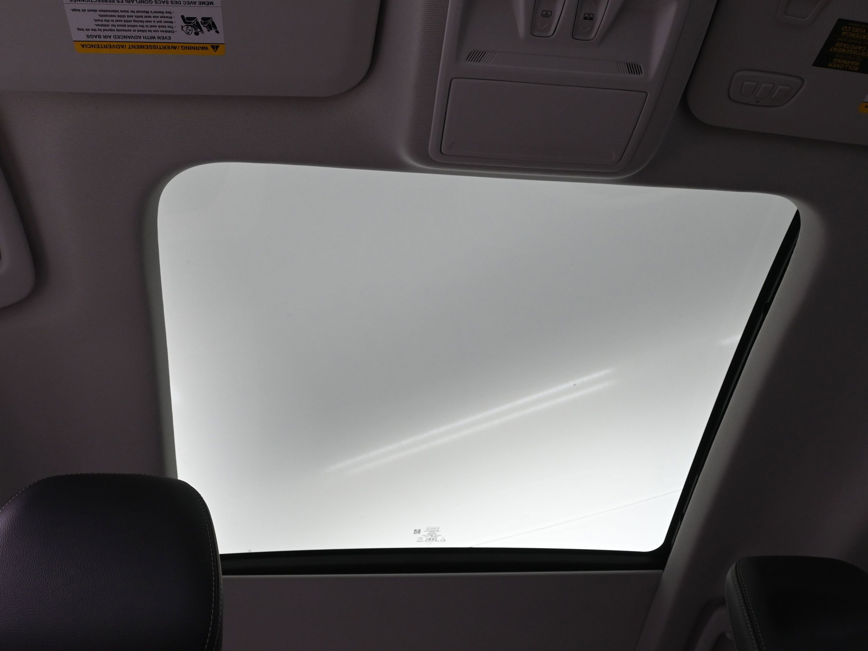 Used 2022 Ford Escape Titanium w/ Titanium Elite Package image 28