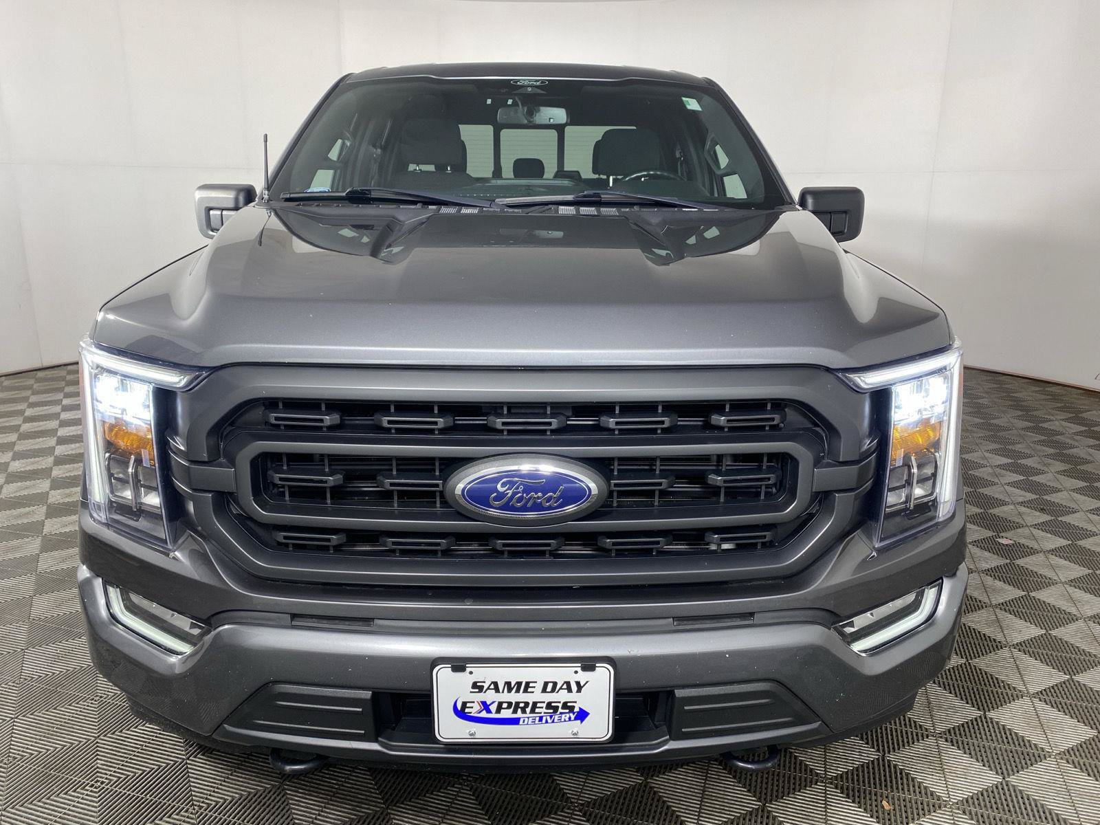 Used 2022 Ford F150 XLT w/ Equipment Group 302A High AWD/4WD image 2