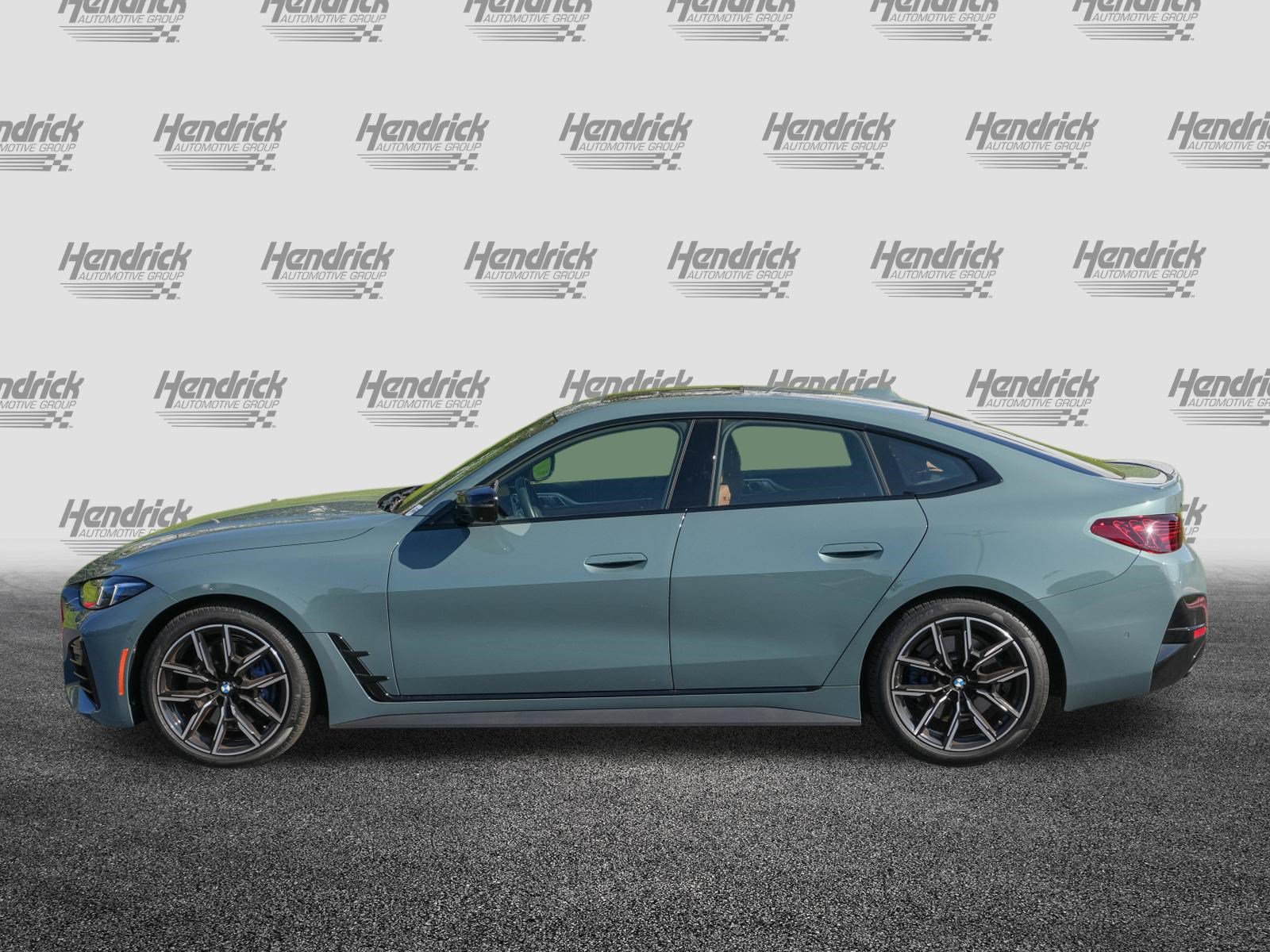 Used 2025 BMW 440i xDrive w/ Premium Package AWD/4WD image 3
