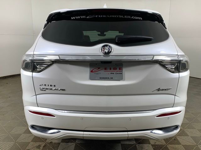 Used 2022 Buick Enclave Avenir w/ Avenir Technology Package image 16