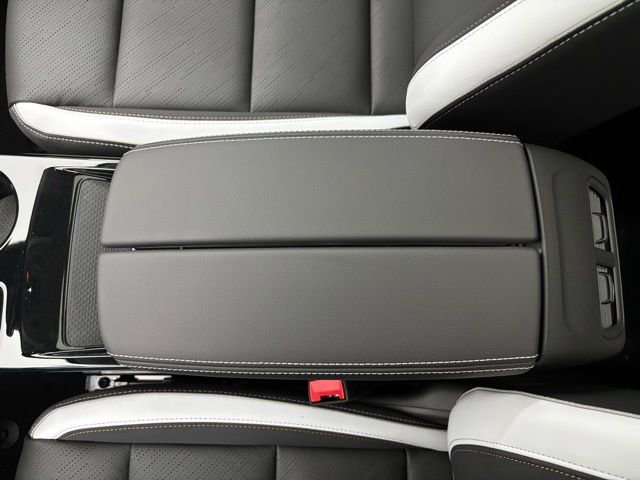 New 2026 Buick Envision Sport Touring image 28