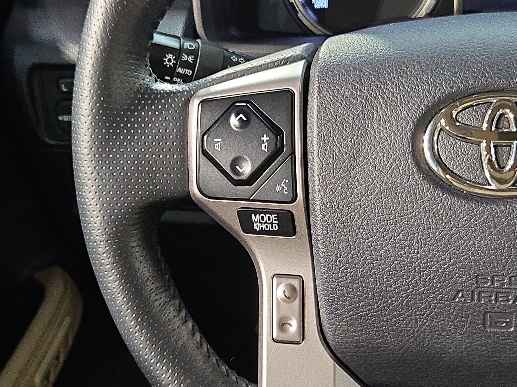 Certified 2024 Toyota 4Runner Limited AWD/4WD image 28