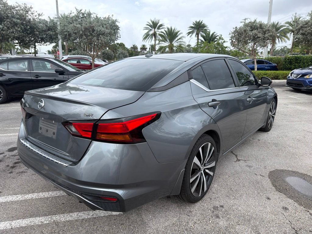 Used 2021 Nissan Altima 2.5 SR FWD image 6