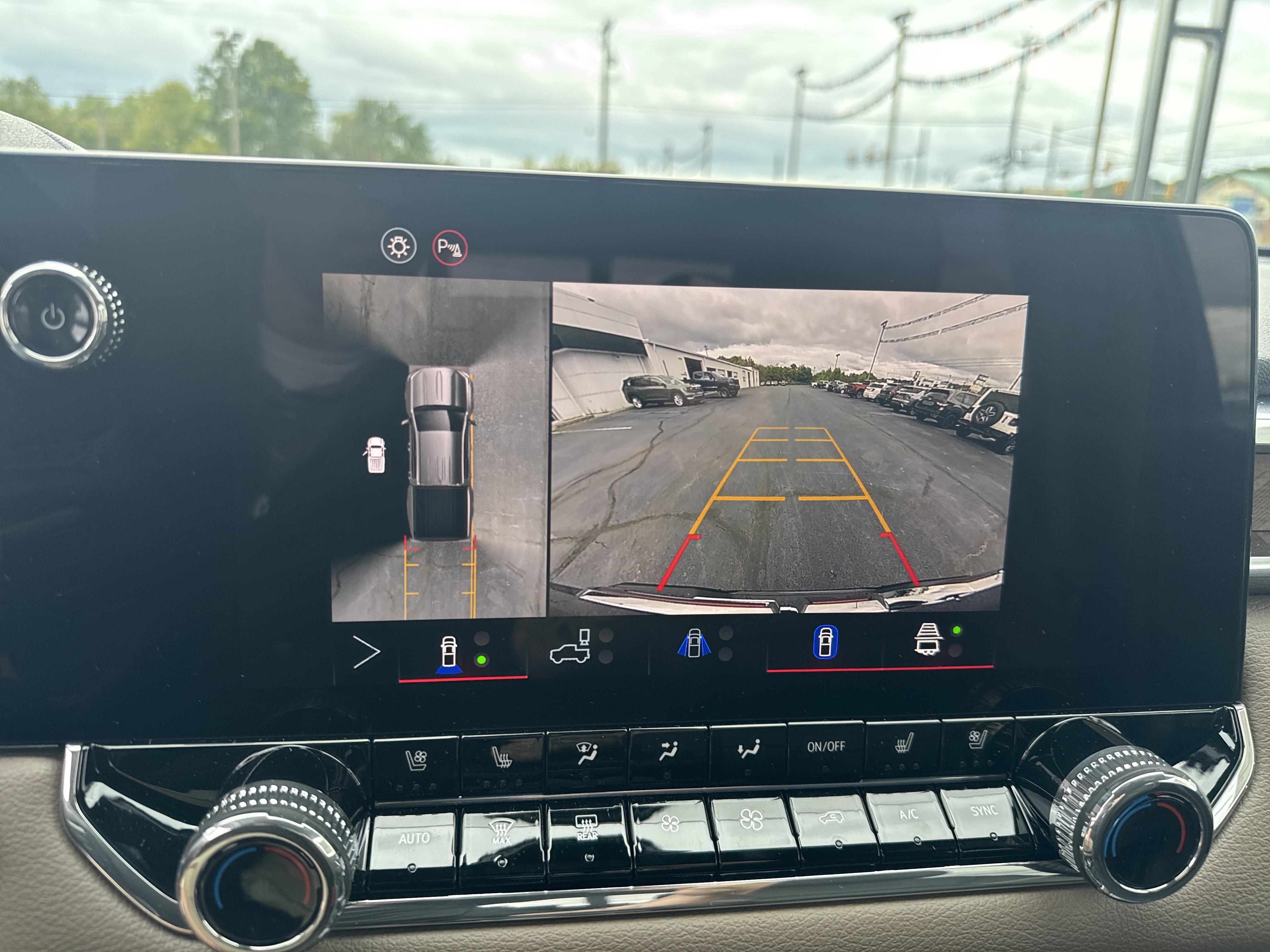New 2026 GMC Canyon Denali AWD/4WD image 26