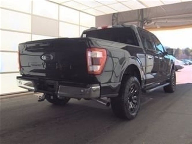 Used 2021 Ford F150 Lariat image 2
