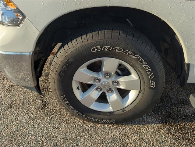 Used 2022 RAM 1500 Classic SLT w/ Electronics Convenience Group image 32