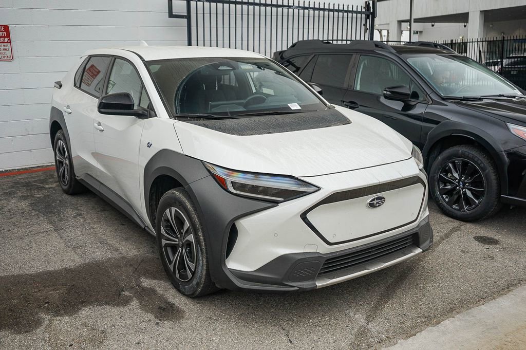 Used 2023 Subaru Solterra AWD image 3