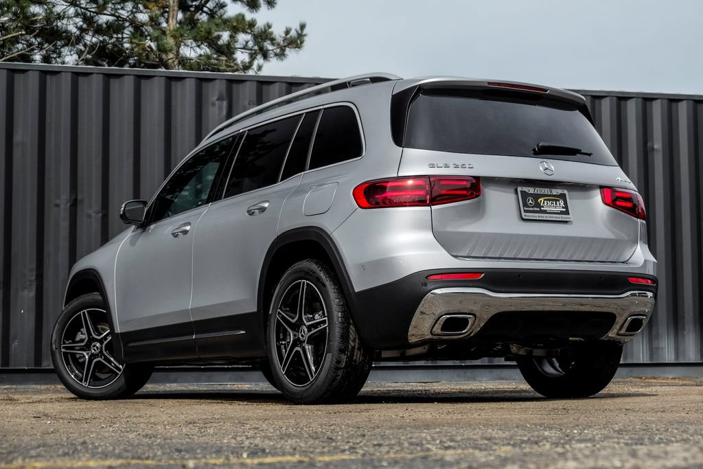 New 2026 Mercedes-Benz GLB 250 4MATIC video 2