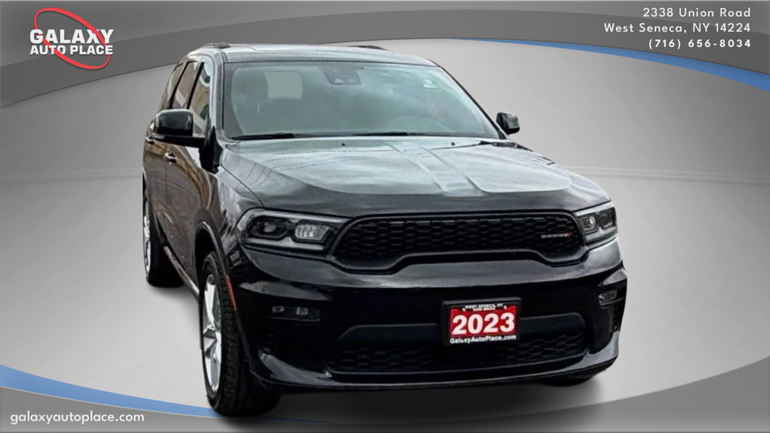 Used 2023 Dodge Durango GT image 4