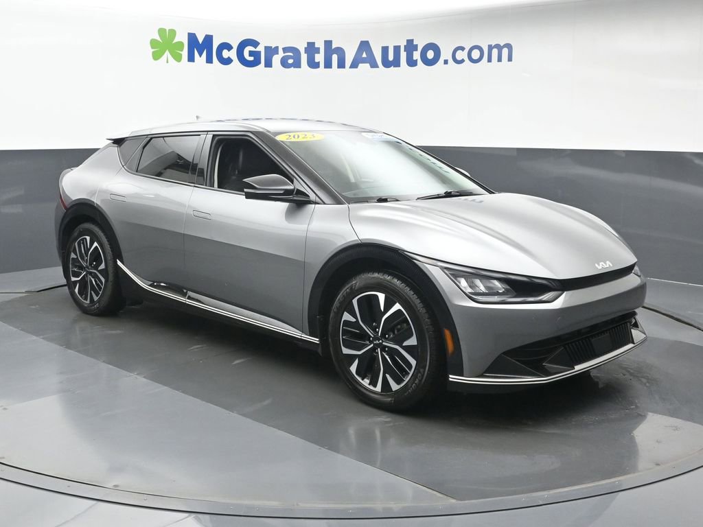 Used 2023 Kia EV6 Wind image 2