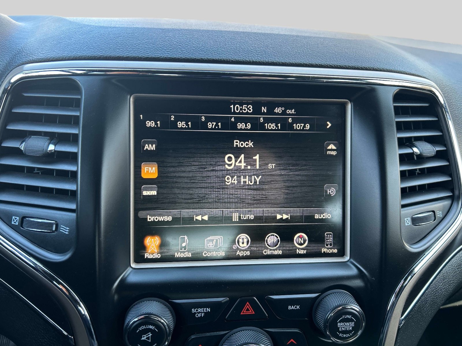 Used 2014 Jeep Grand Cherokee Limited image 29