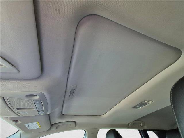 Used 2017 Nissan Rogue Sport SL w/ SL Premium Package FWD image 15