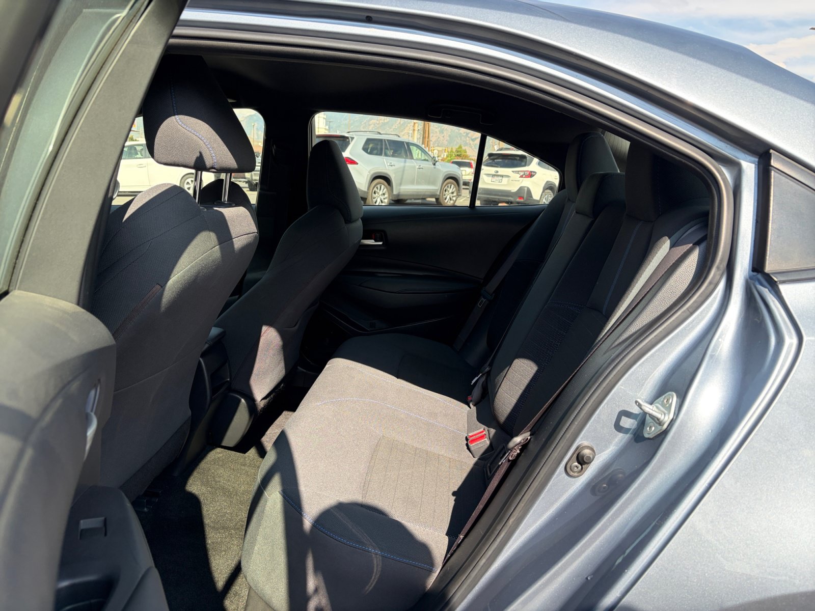 Used 2020 Toyota Corolla SE w/ Carpet Mat Package (TMS) FWD image 25